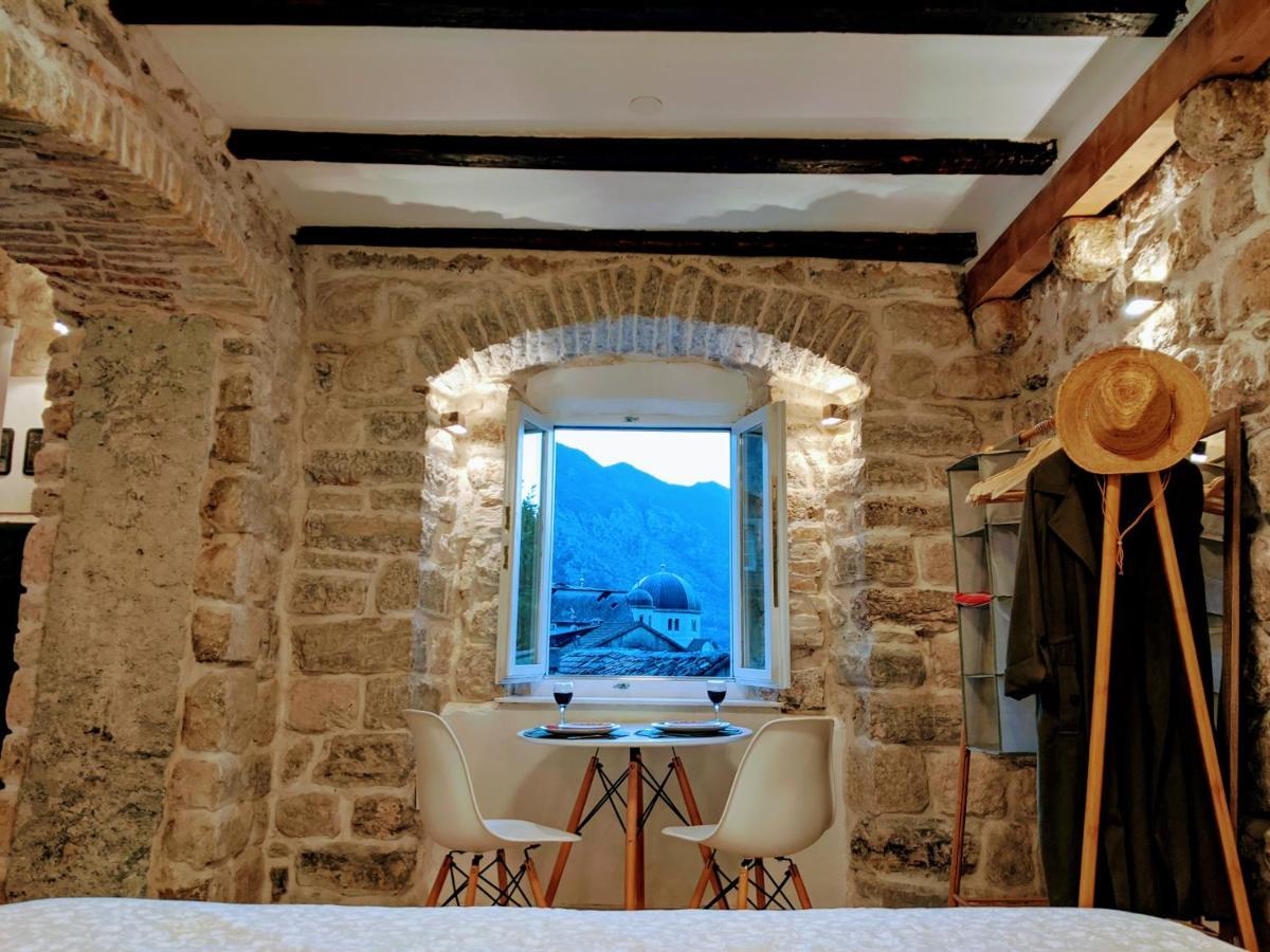 Romantic Rooftop View Hideaway- Old Town Nr 404 Kotor Luaran gambar