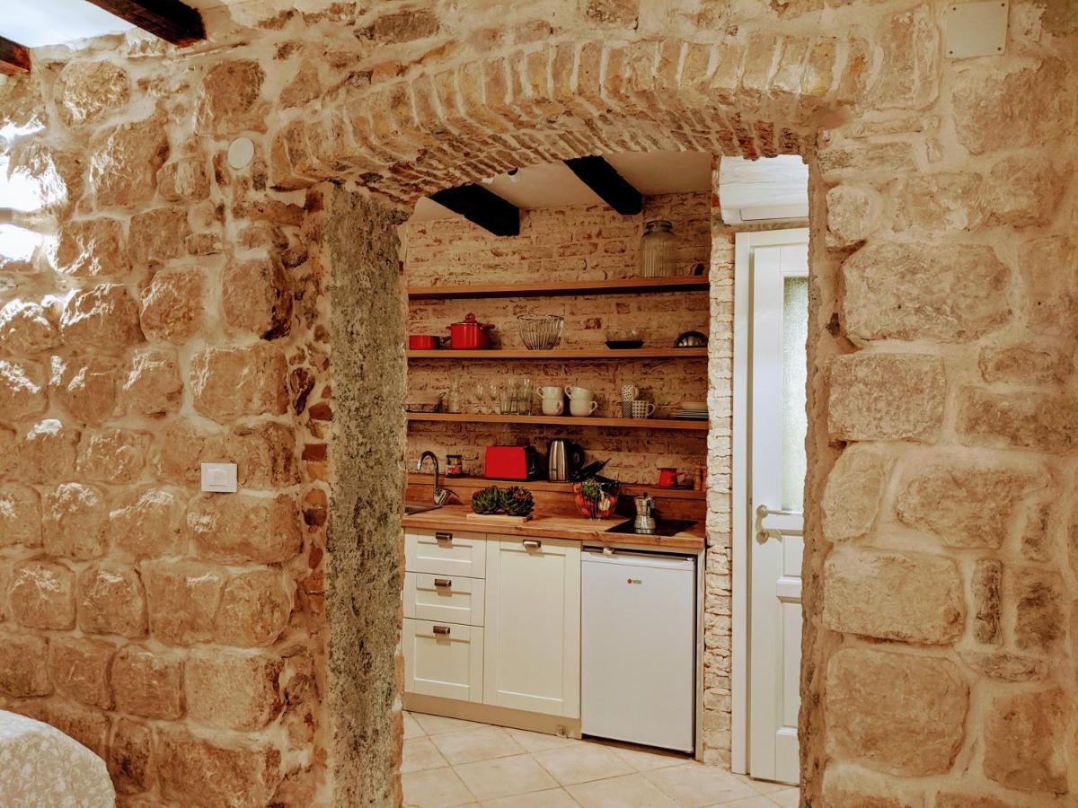 Romantic Rooftop View Hideaway- Old Town Nr 404 Kotor Luaran gambar